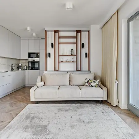 The Crown - Nadmorze Premium