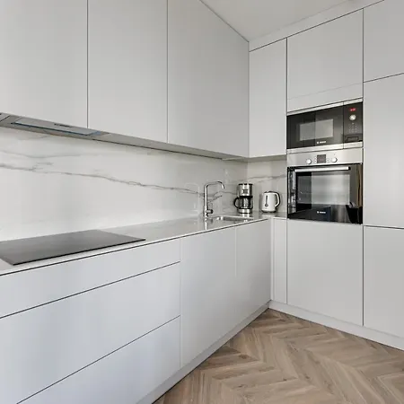 The Crown - Nadmorze Premium *