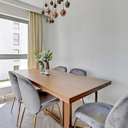 The Crown - Nadmorze Premium Appartamento Danzica