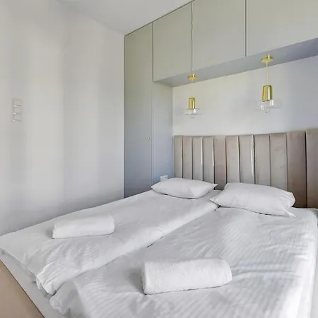 The Crown - Nadmorze Premium